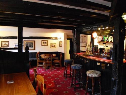 The Plume Of Feathers Farnham  Exterior photo